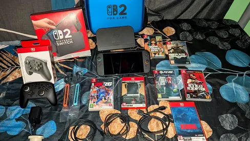 Nintendo Switch 2 + Pro Controller + 7 games