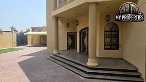 Signature location and very close to services