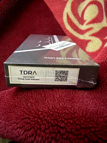 S26ultra 256gb brand new box pack TDRA cobalt violet