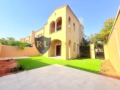 SPACIOUS | 3 BR + MAIDS | END-UNIT | VILLA