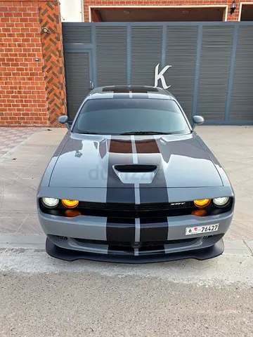 2015 Dodge Challenger SRT 392 Canadian Specs