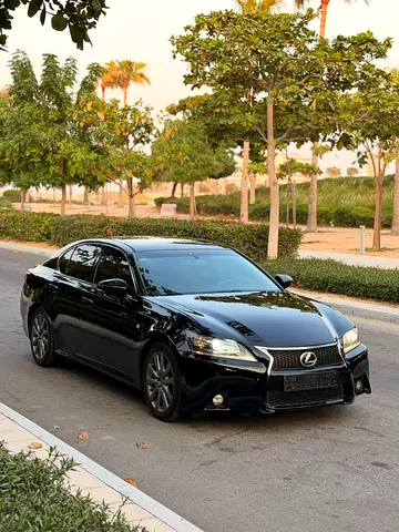 2015 Lexus GS-SERIES — фото 2