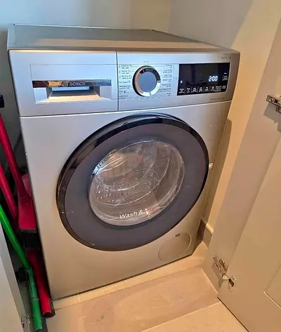 Bosch Series 4 New model 2in1 Washing machine 9/6kg Capacity Flawless Condition