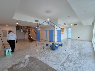 Luxury Duplex 5BR|All Master|2 Parking | Corniche