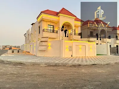 فيلا كلاسيكية جديدة كلياً مكونة من 5 غرف نوم للإيجار في منطقة "الحليو 2"، عجمان