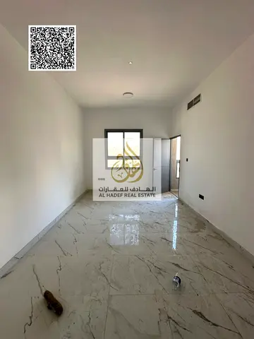 شقه اول ساكن غرفه وصاله ايجار سنوى منطقه الجرف 3