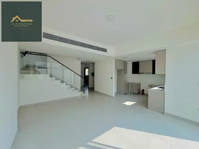 Brand new | Ready to move | Huge Plot