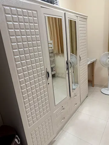 White 4-Door Wardrobe with Mirrors and Drawers - Good Condition