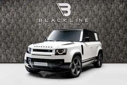 BUY NOW, PAY 2027 | THE STANDARD | 2030 Land Rover Warranty & Service Contract, GCC, LOW KM's