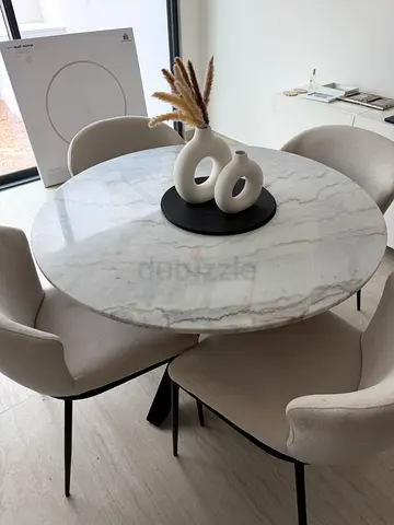 Round White Marble Dining Table