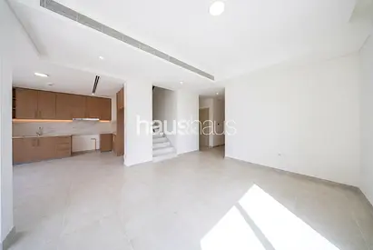 Next to Pool | White Goods Included | Single Row