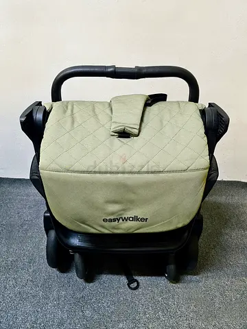 Easy walkers jackey stroller Cabin approved for travel Good condition sage Green color
