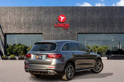 صورة 6 لـ 2021 Mercedes-BENZ GLC