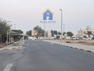 فرصة استثمارية نادرة | أرض للبيع في منطقة شرقان بالشارقة بسعر لقطة!