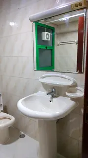 Excututive Full Furnished Room