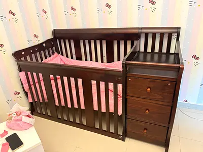 Baby crib