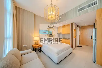 READY TO MOVE IN | IMMEDIATE HANDOVER | SAFE & FAMILY-FRIENDLY COMMUNITY | CAR-FREE LIFESTYLE