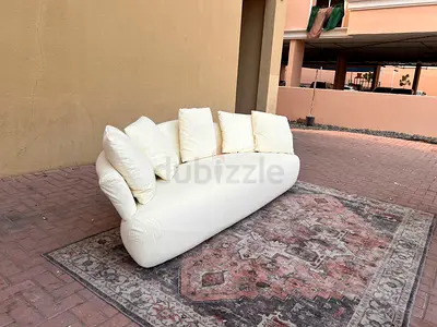 GIORGETTI Italian 3_ Seater Sofa Brand New Condition