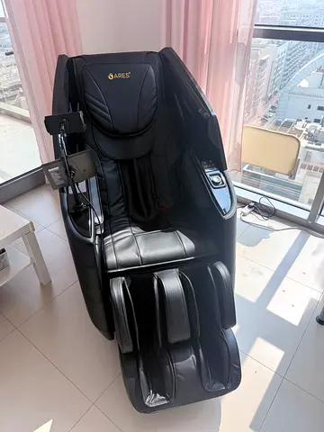 ARES UREST 4D Pro Massage Chair | Like New | Under Warranty | AED 10K New