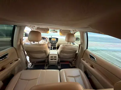 2015 Nissan PATHFINDER 缩略图 14