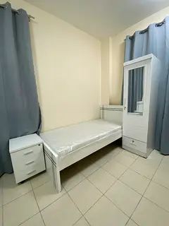 *Sharjah rolla Fully furnished batchelor bedspace available including all bills