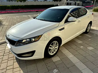 Kia Optima | LX | 2012 | White