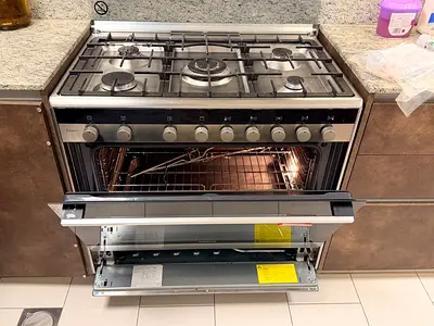 Siemens Gas Cooking Range 5 Burner 90cm Stainless Steel HG73G6357M