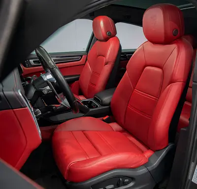 صورة 9 لـ 2022 Porsche CAYENNE