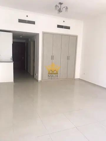 Chiller FREE- SPACIOUS STUDIO- Close to METRO
