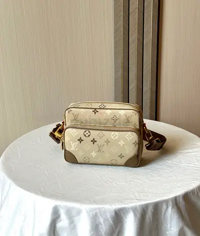 Louis vuitton Nill bag