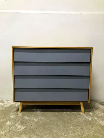 4-chest of drawer (90x42x80 cm)
