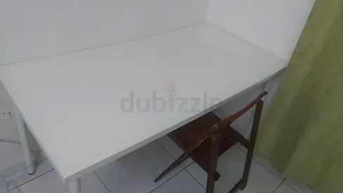 Table plus chair