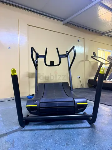 Professional Curved Manual Treadmill