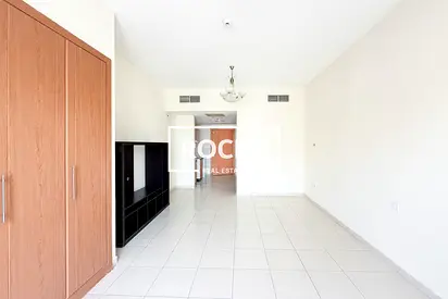 Vacant | Park View | Spacious Balcony