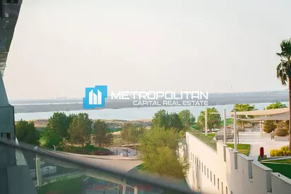 Furnished | Vacant | Beach Access | Steam room