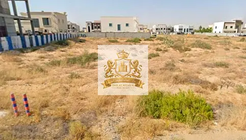 للبيع في الشارقه .. منطقه الحوشي ضاحيه البديه ارض فضاء .. تصريح سكني استتثماري .. فيلا سكني استثماري ارضي + اول مساحة الأرض 19375 قدم مربع .. المساحه