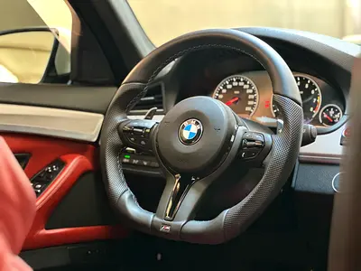 2013 BMW M5 — миниатюра 12