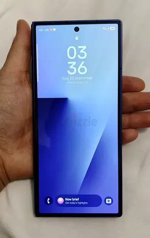 Samsung Galaxy Z Fold 7 Blue Shadow