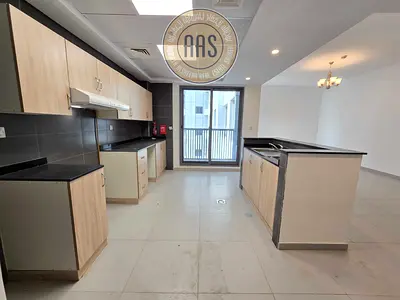 Very Spacious Huge Size 2Bhk Plus Laundry Room Full Facilities