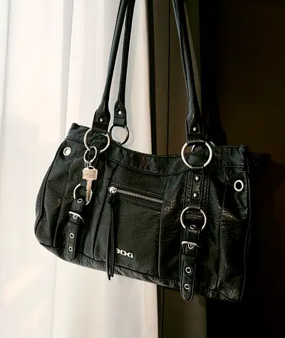 urban outfitters bag