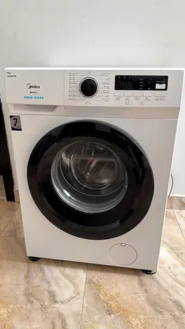 Midea 7kg Front Load Washing Machine - Good Working Condition