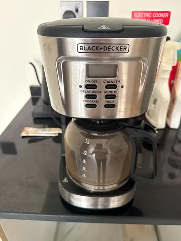 Black+Decker 12-cup Drip Coffee Maker - Good Working Condition
