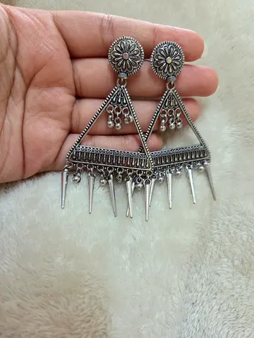 Oxidised jhumkas