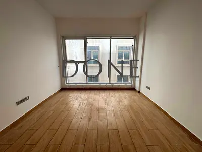 Hot OFFER LUXURY 1BHK CLOSE to park or Mosque 2 wishroom waderobe MasterBed parking only jest 40k