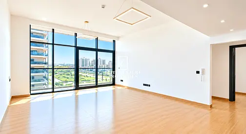 BRIGHT & MODERN | GREAT LOCATION | MOVE-IN READY