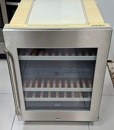 Gaggenau built-in wine fridge dual temperature