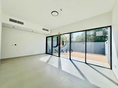 OFFER OF THE DAY//-SPACIOUS 2BHK TOWNHOUSE//READY TO MOVE//-