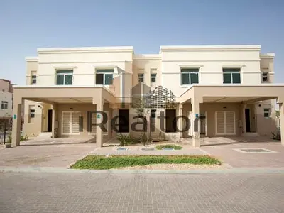 Well-Maintained 2 Bed Townhouse | Great Offer | For SALE