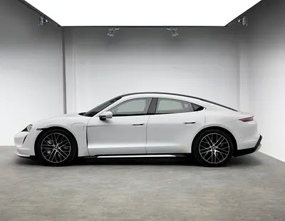 2020 Porsche TAYCAN 照片 2