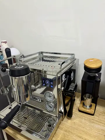 Rocket R Nine One Espresso Machine – Excellent Condition